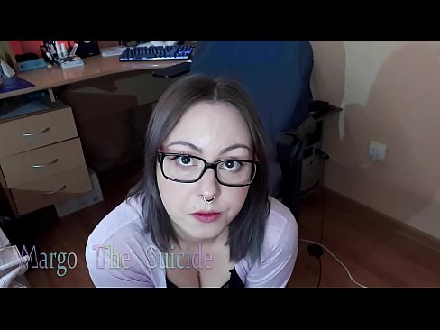 ❤️ Nwatakịrị nwanyị sexy nwere ugegbe na-eme Dildo nke ukwuu na igwefoto ❤❌  na porn% ig.porngipfy.ru%  ❌️