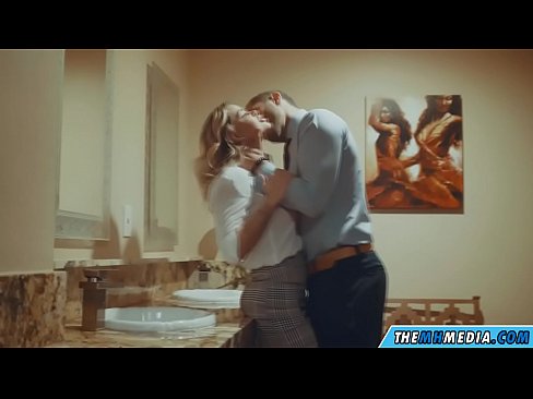 ❤️ Mgbe isi awọ na-acha uhie uhie rafuo gị n'ime ụlọ mposi ọha ❤❌  na porn% ig.porngipfy.ru%  ❌️